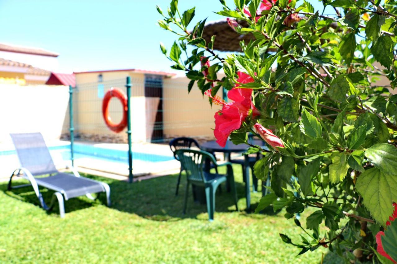 Bungalow Curro Pareja 97 Conil De La Frontera Bagian luar foto