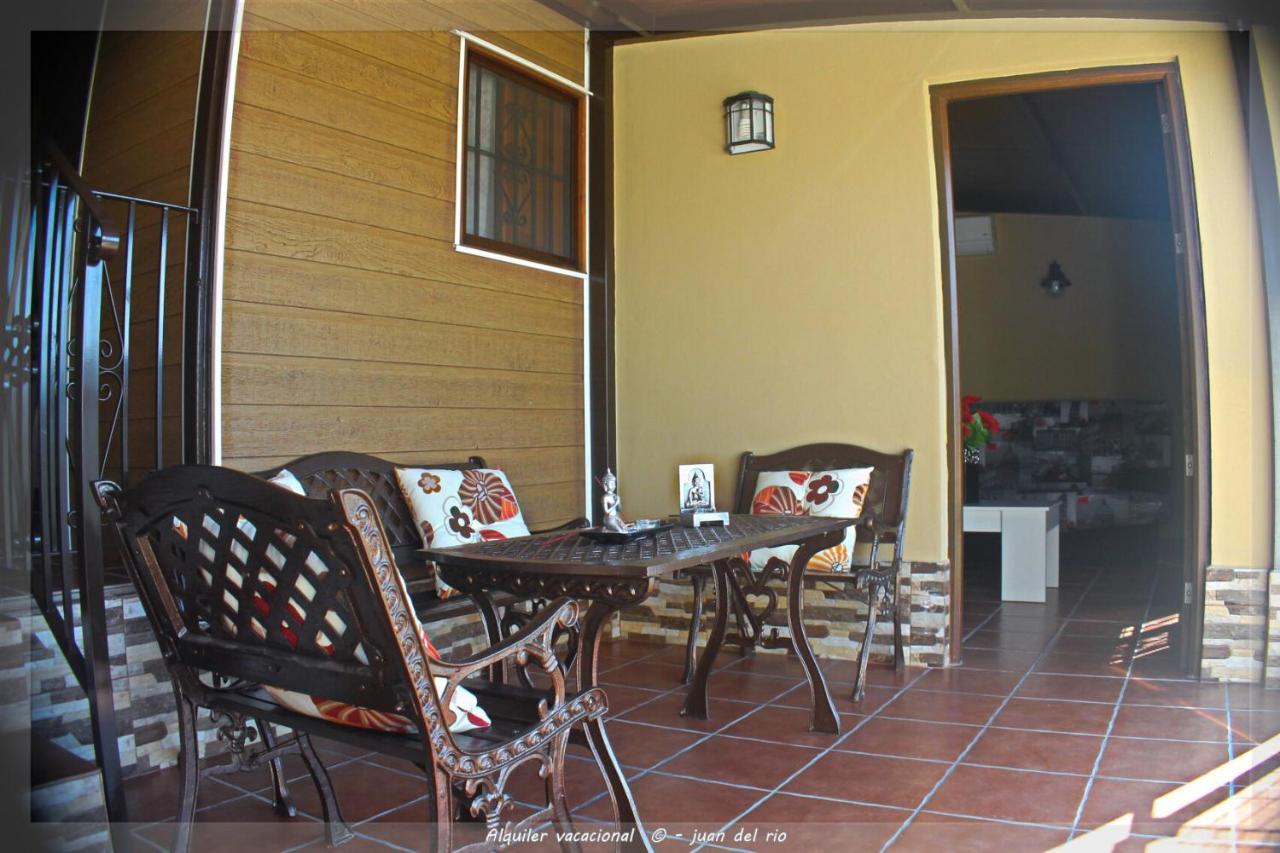 Bungalow Curro Pareja 97 Conil De La Frontera Bagian luar foto